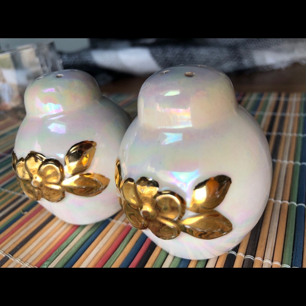 Vintage salt and pepper shakers